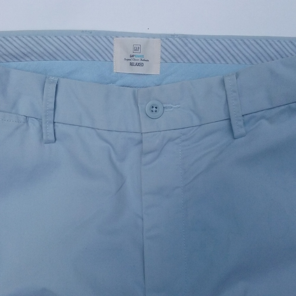 GAP Relaxed Fit Khakis/Chinos, Flat Front (32x34)